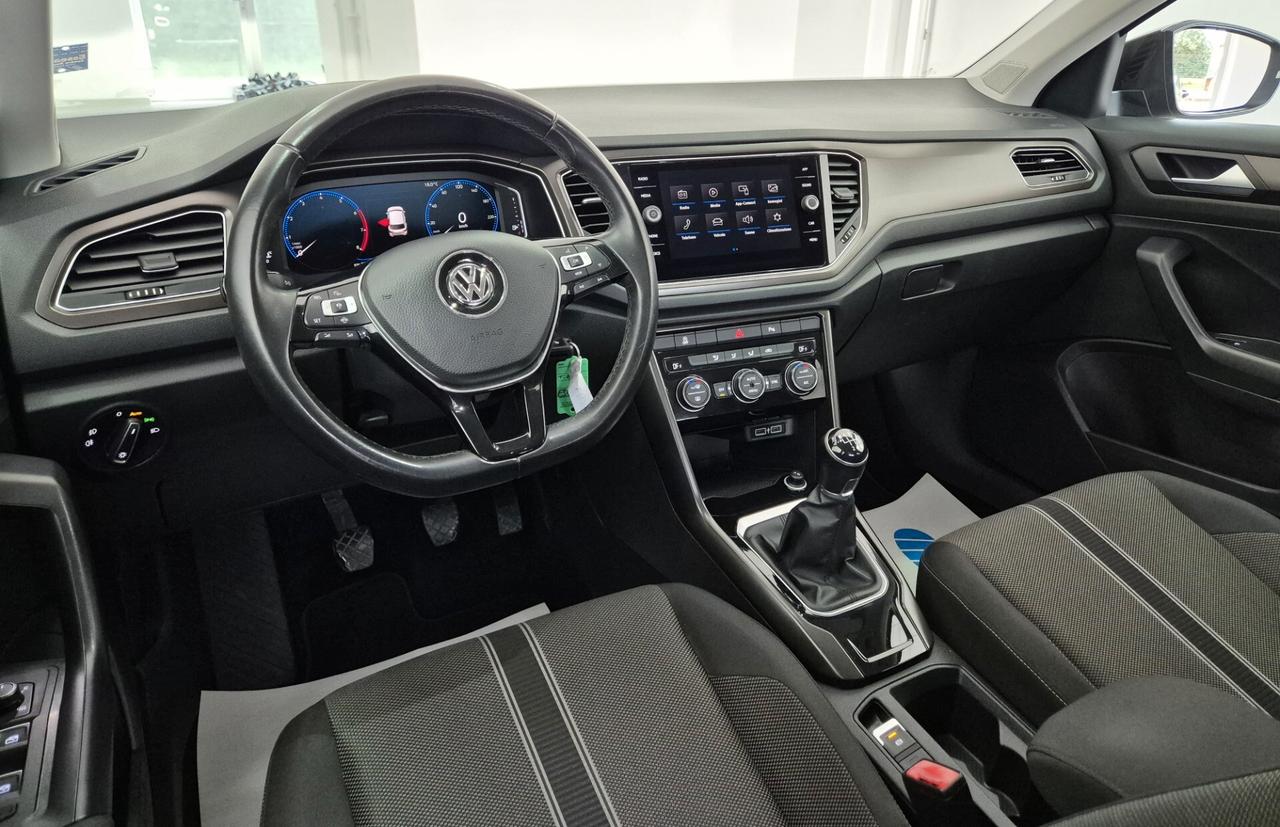 VOLKSWAGEN T-Roc Advanced 1.0 Tsi