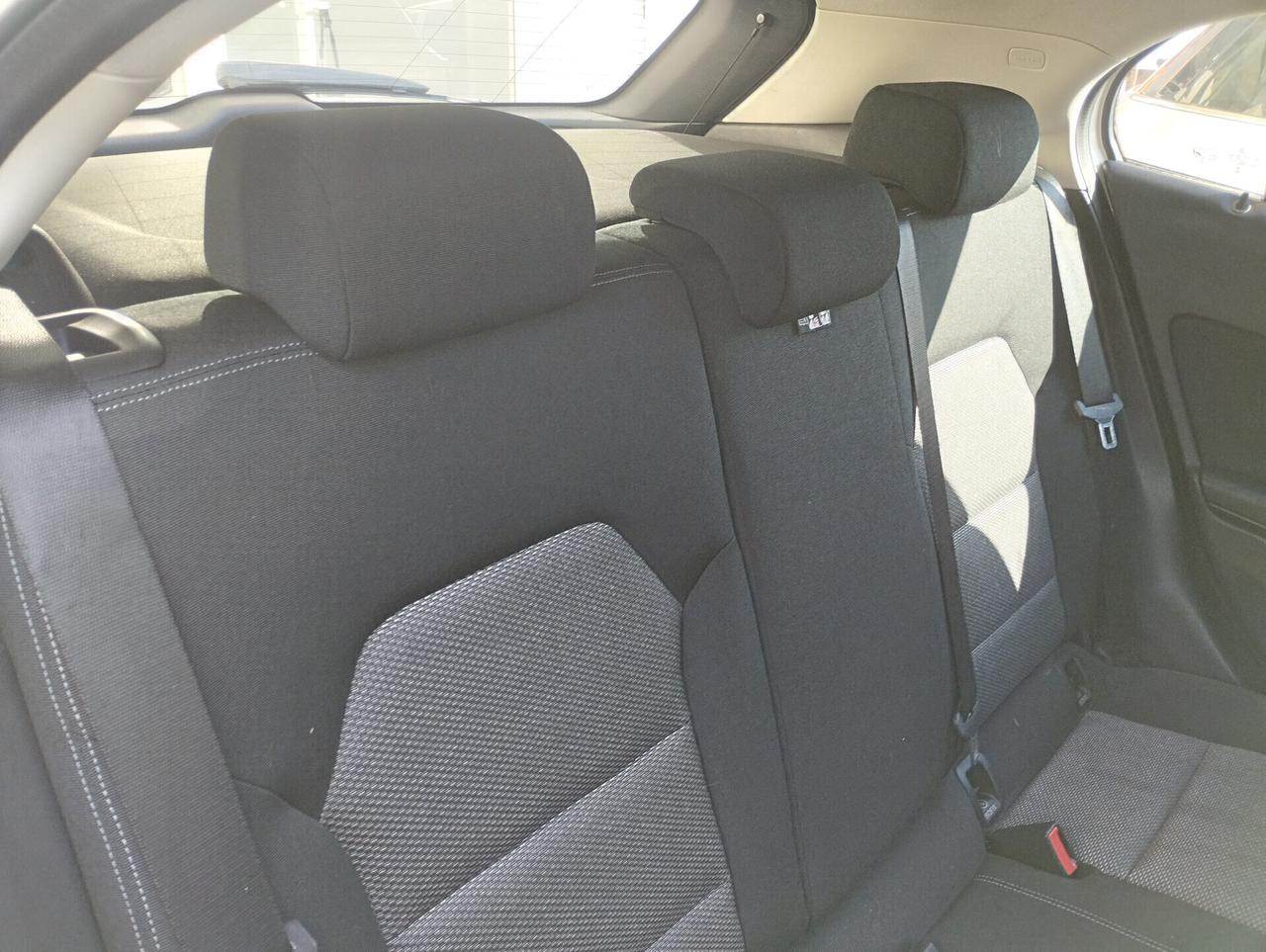 Mercedes-benz GLA 180 Business