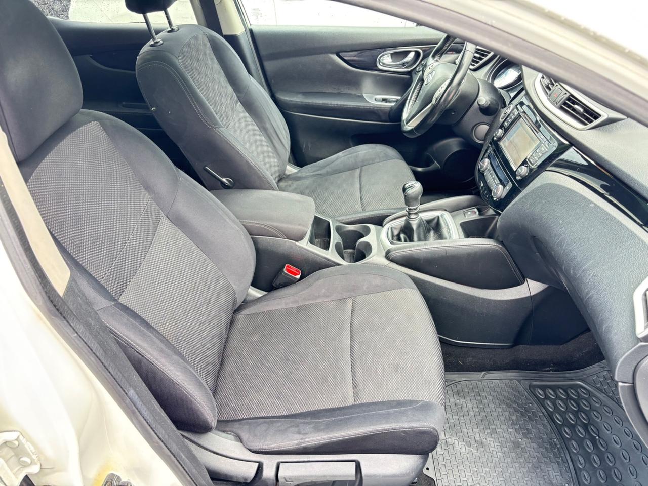 Nissan Qashqai 1.5 dCi N connecta