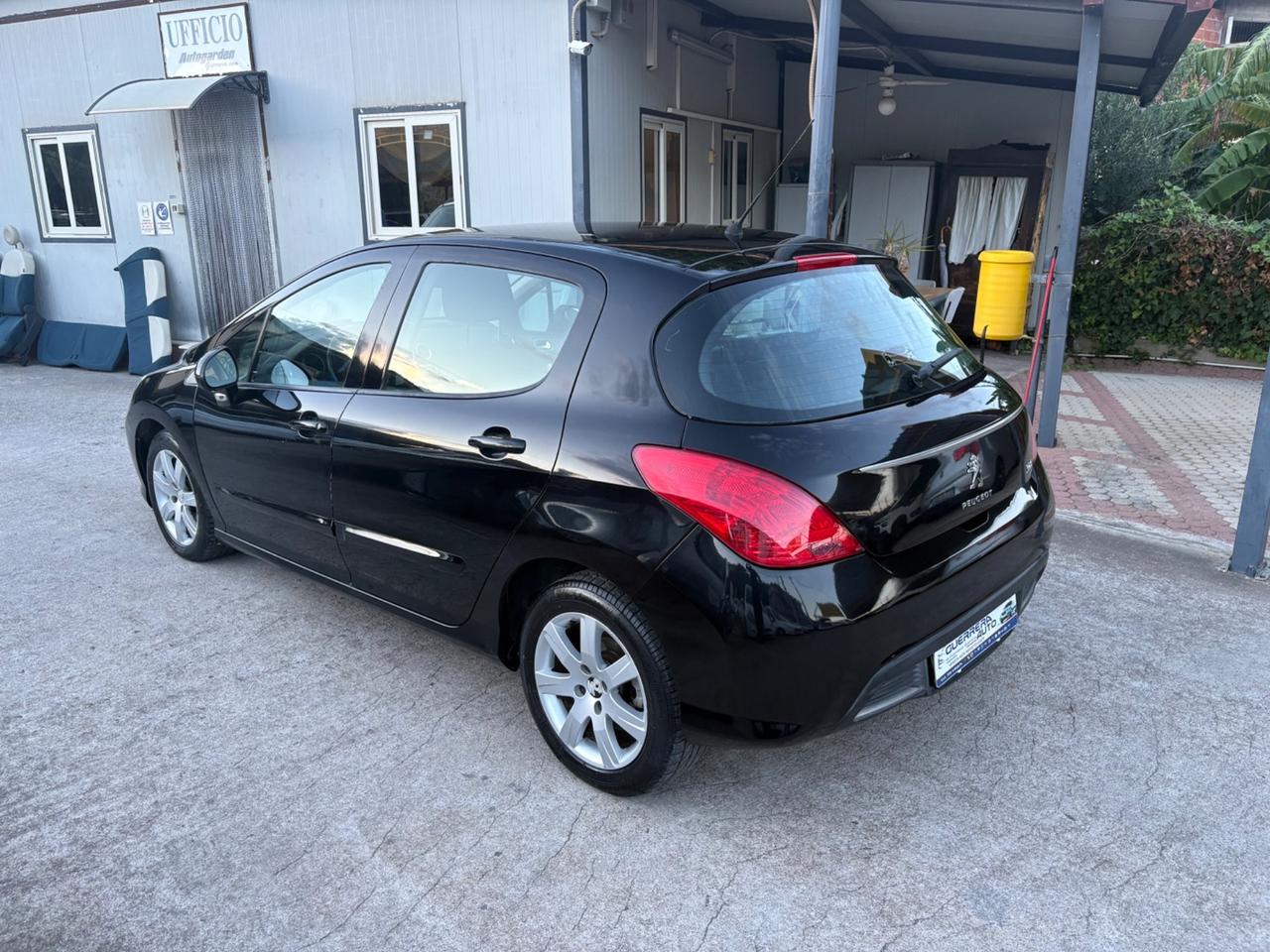 Peugeot 308 1.6 8V e-HDi KM CERTIF