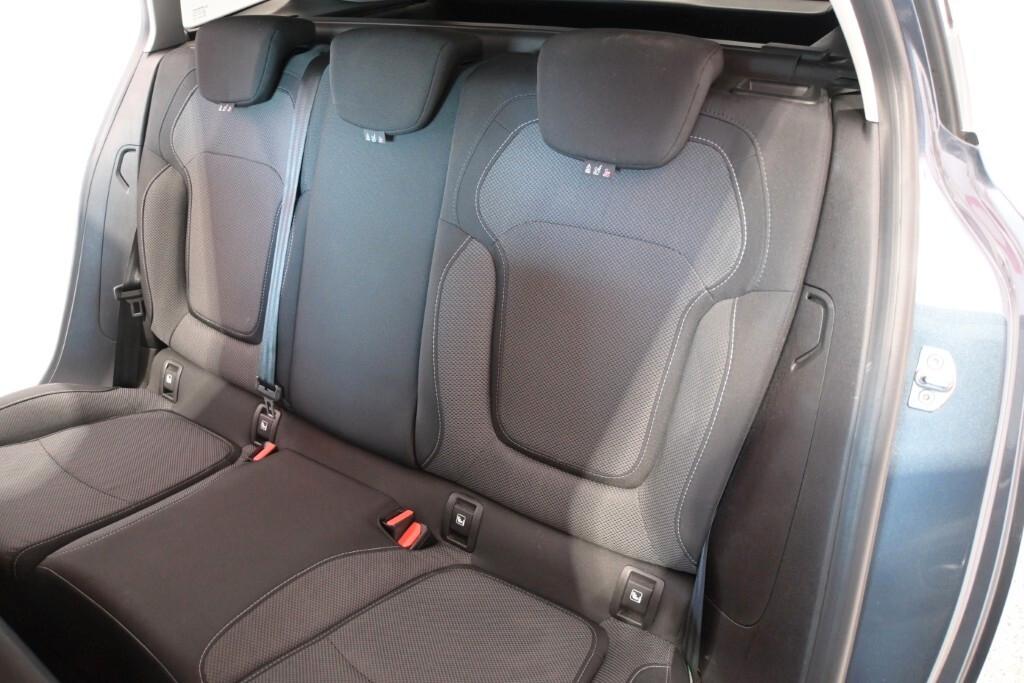 RENAULT MEGANE SPORTER 1.5 BLUE DCI 115CV EDC EQUILIBRE ( FARI LED - COCKPIT - CRUISE - CLIMA BIZONA - NAVI - MIRROR - PDC )