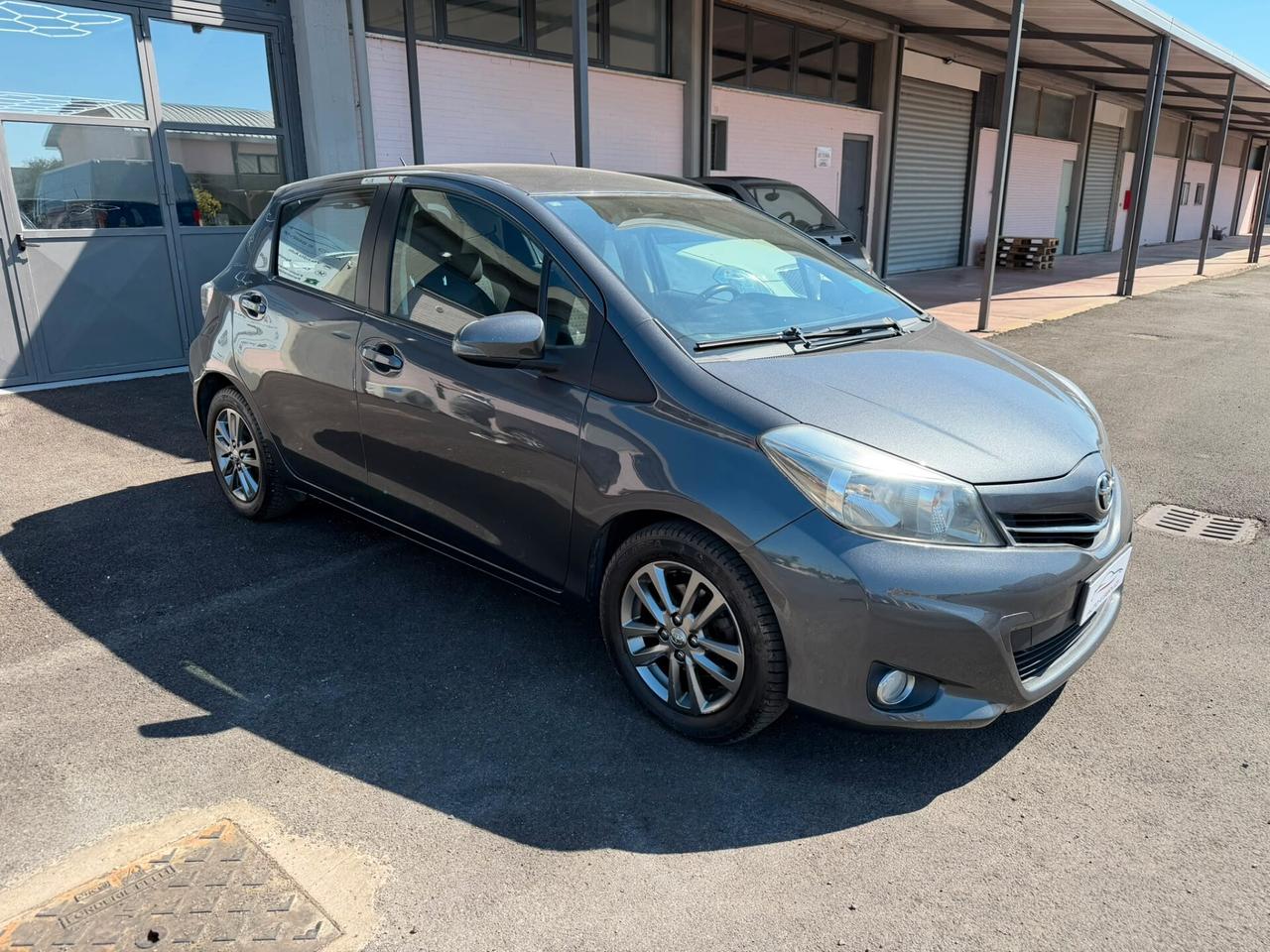Toyota Yaris 1.4 D-4D 5 porte Active