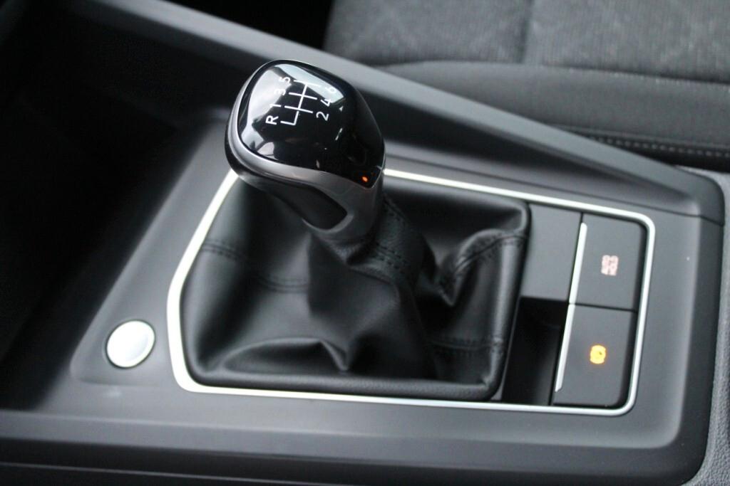 VOLKSWAGEN Golf 2.0 TDI 115cv *Luci Ambiente