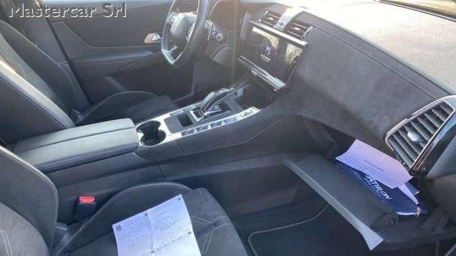 DS AUTOMOBILES DS 7 1.5 bluehdi Performance Line 130cv - GP564FN