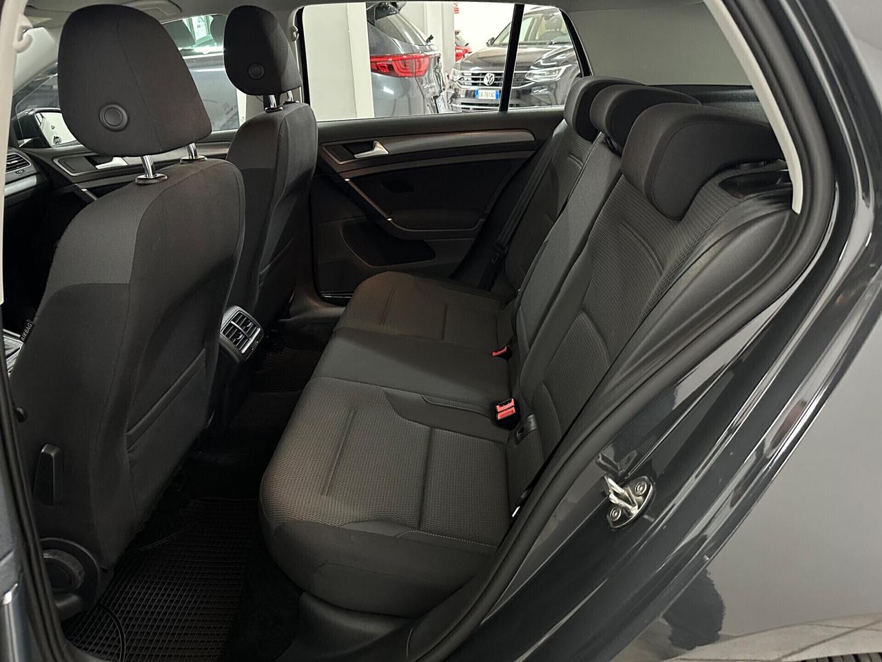 Volkswagen Golf 1.6 TDI 115 CV 5p. Business BlueMotion Technology