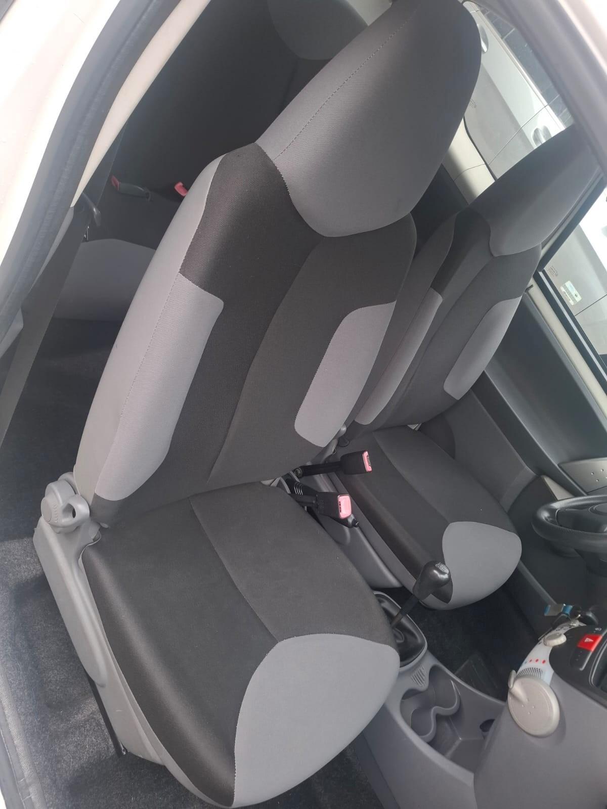 Citroen C1 1.0 3 porte airdream DeeJay 68 Cv (50Kw)