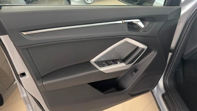 Audi Q3 SPB 35 TDI S tronic Business Plus