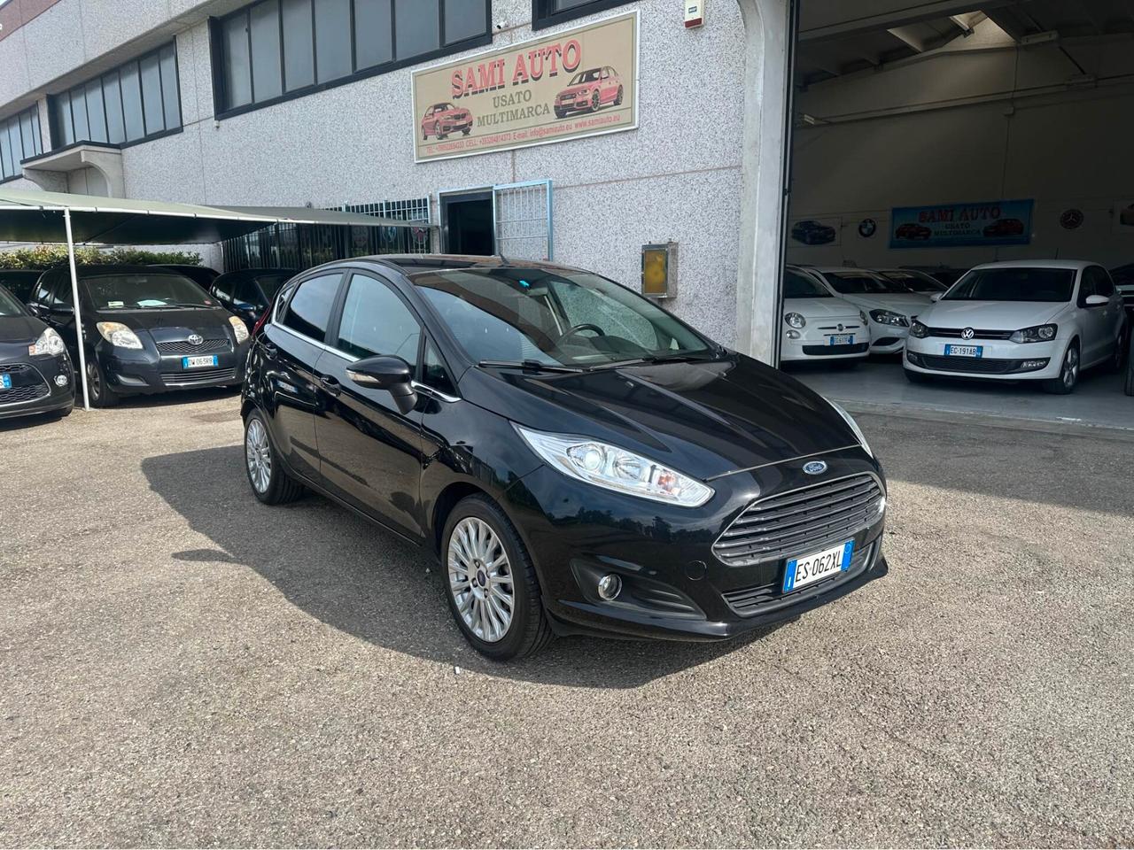 Ford Fiesta 1.0 EcoBoost 100CV 5 porte Powershift Titanium