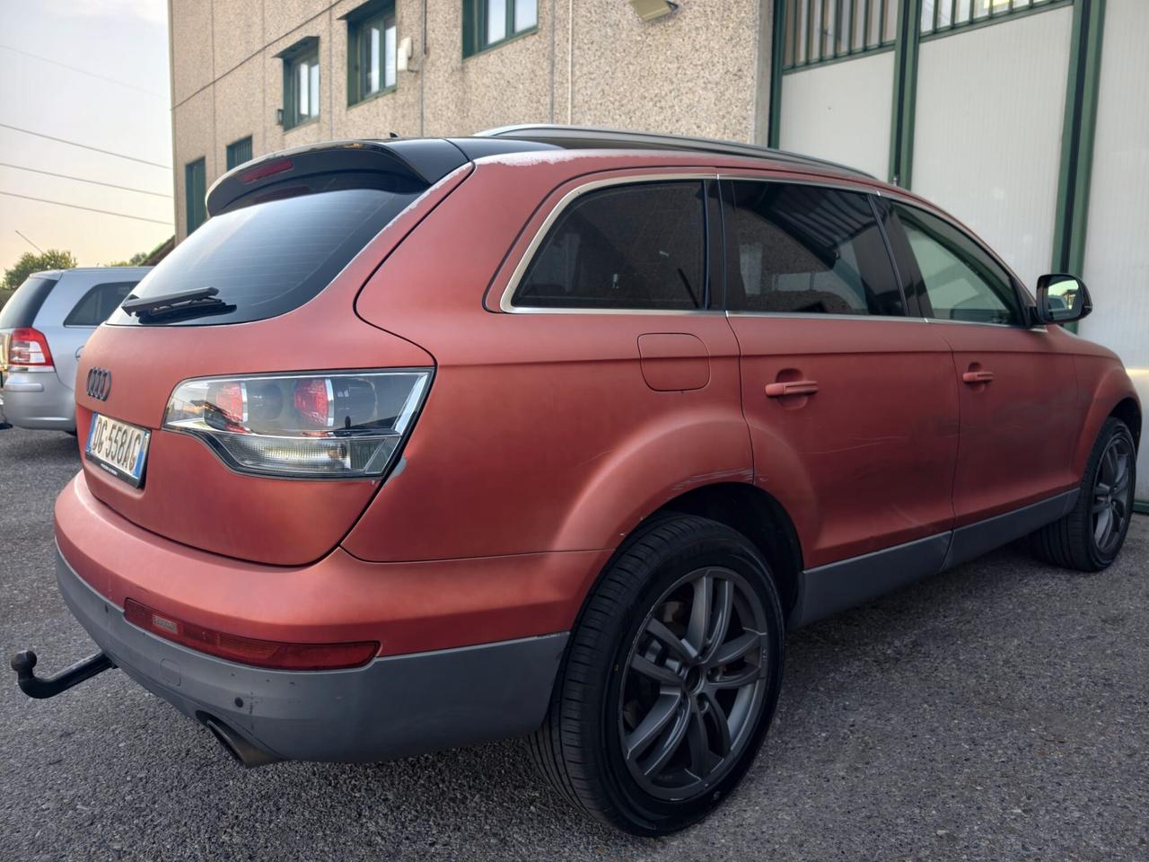 Audi Q7 NON TRATTABILE GANCIO TRAINO 2007