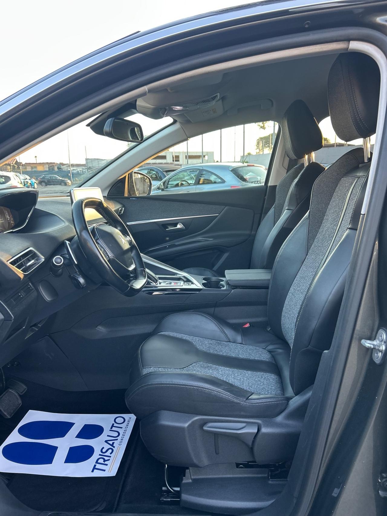 Peugeot 3008 HDi 120Cv Allure