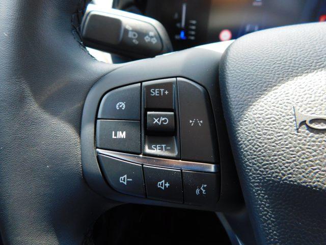 FORD Tourneo Courier 1.0 EcoBoost Powershift Titanium Carplay