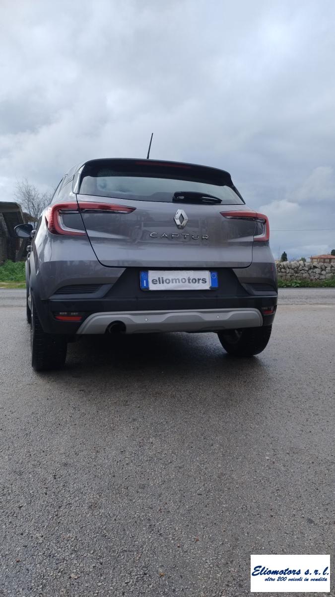 RENAULT - Captur - Blue dCi 8V 115 CV EDC Business