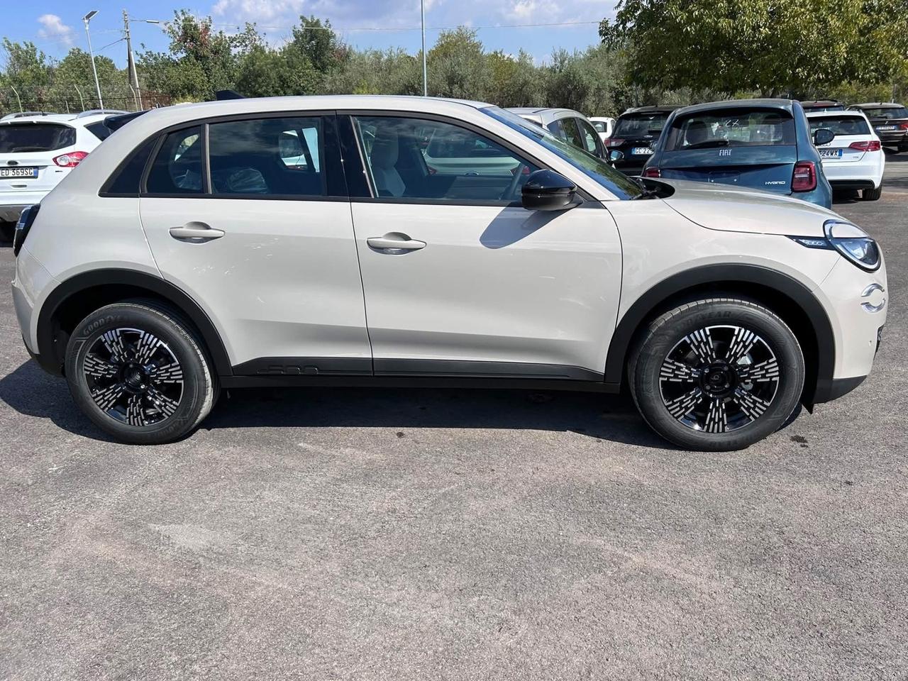 Fiat 600 Hybrid 110 CV DCT MHEV La Prima