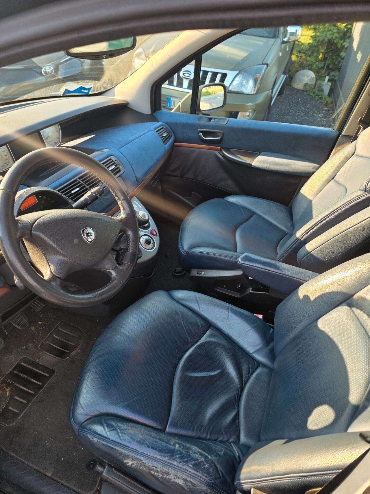 Lancia Phedra 2.0 MJT 136 CV Executive