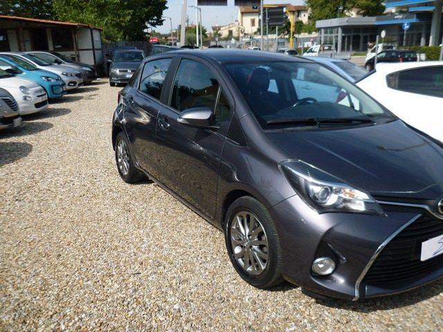 TOYOTA Yaris 1.4 D-4D 5 porte active