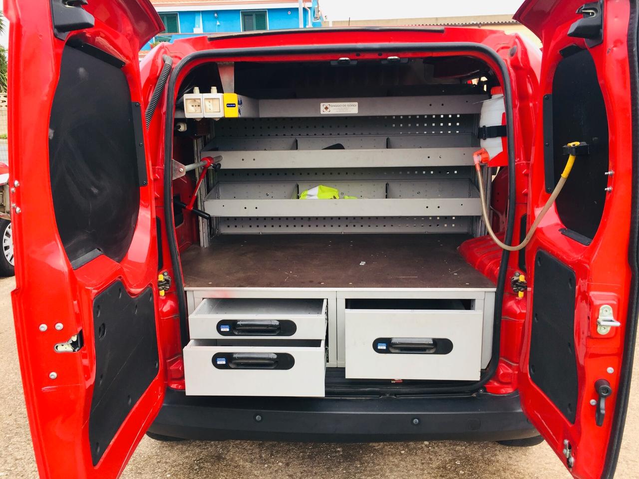 FIAT Fiorino 1.3 MJT 95CV Adventure Attrezzato