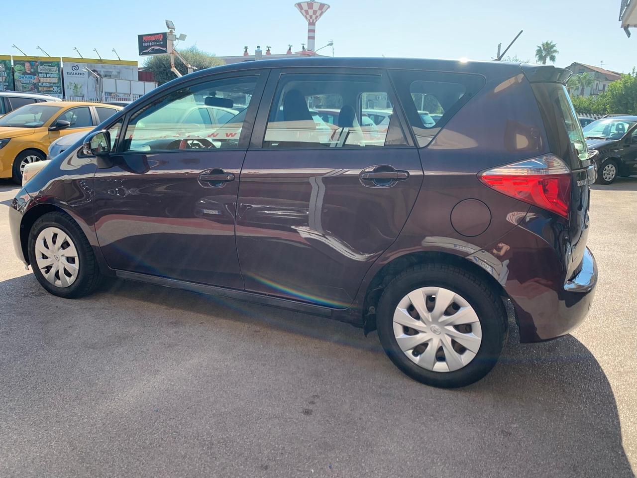 Toyota Verso-S 1.3 CVT Active