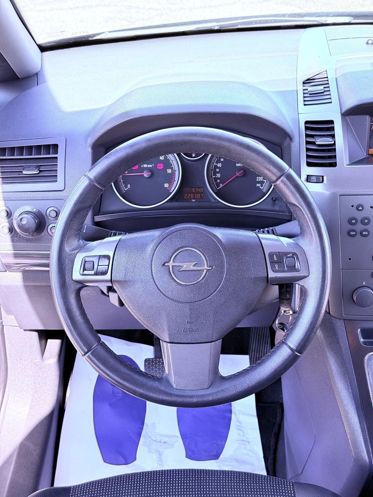 Opel Zafira 1.9 CDTI 120CV Cosmo