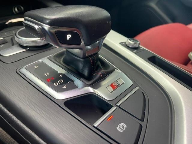 Audi S4 Avant 3.0 TFSI quattro tiptronic Business