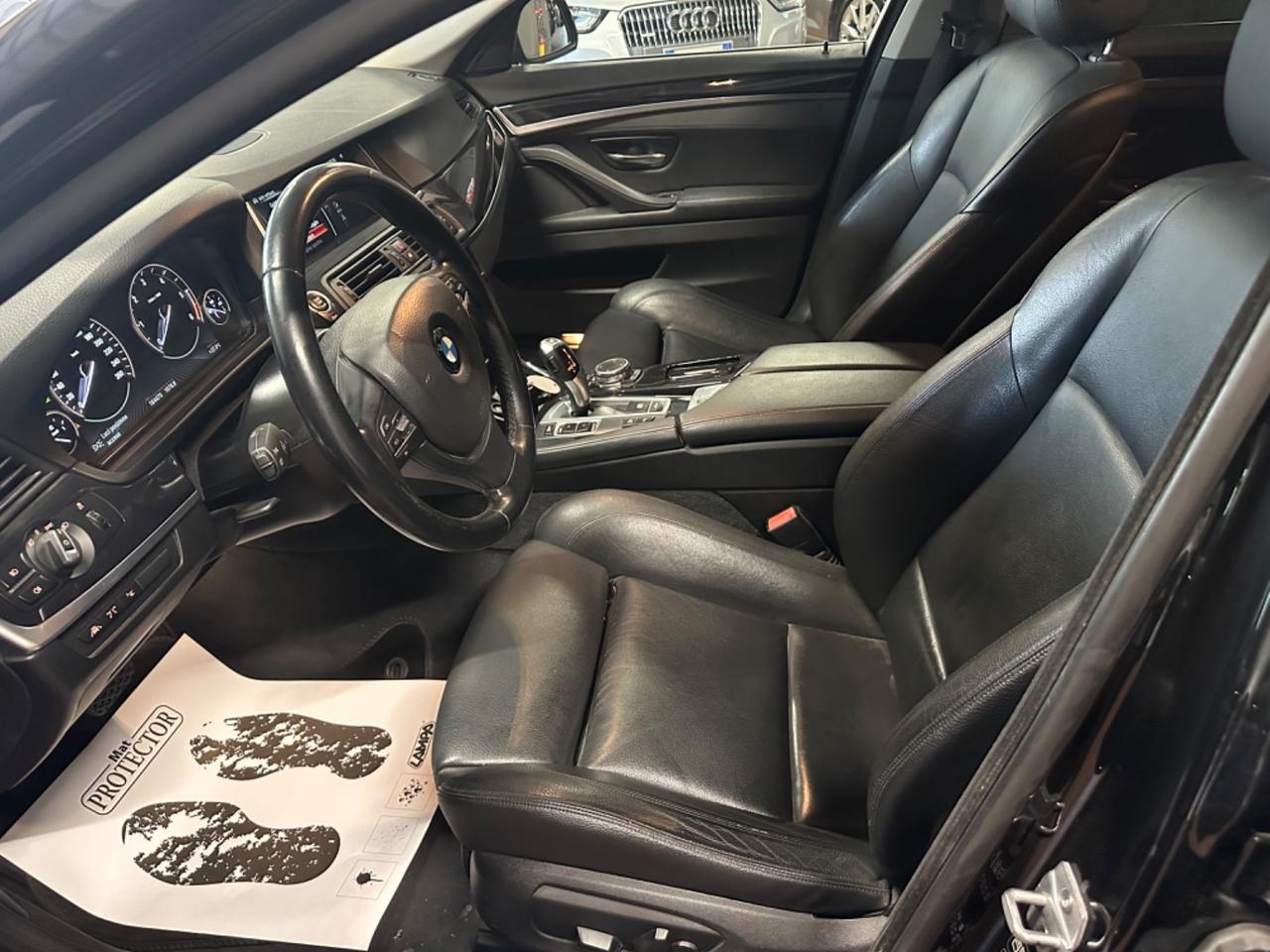 Bmw 520 520d xDrive Touring Luxury