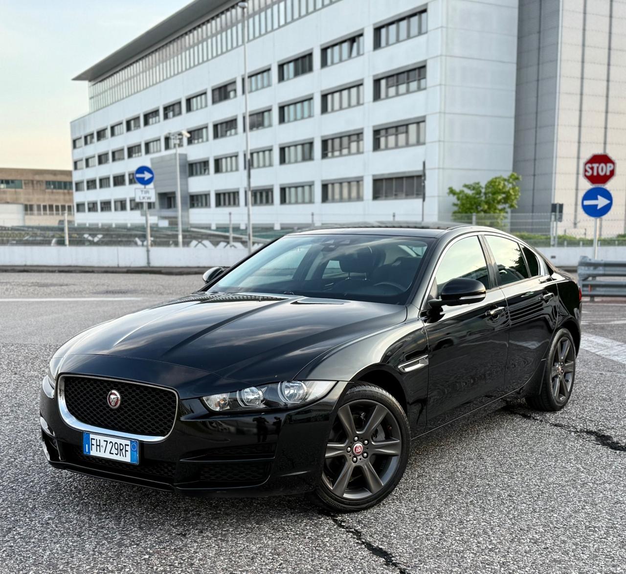 Jaguar XF 2.0 D 180 CV AWD aut. Portfolio