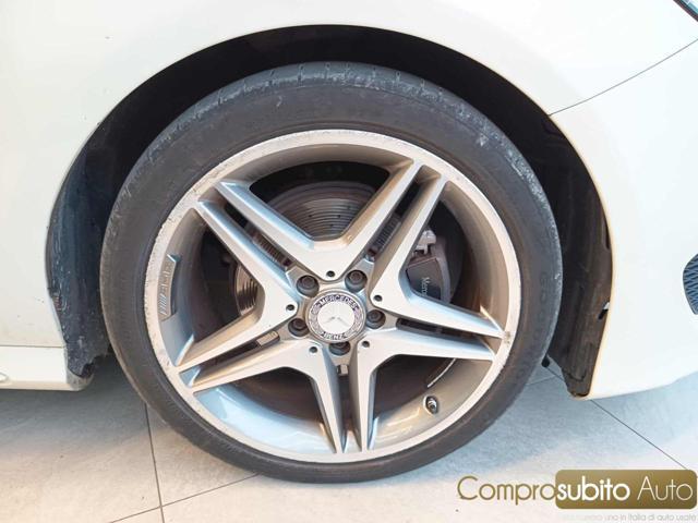 MERCEDES-BENZ B 180 d Premium