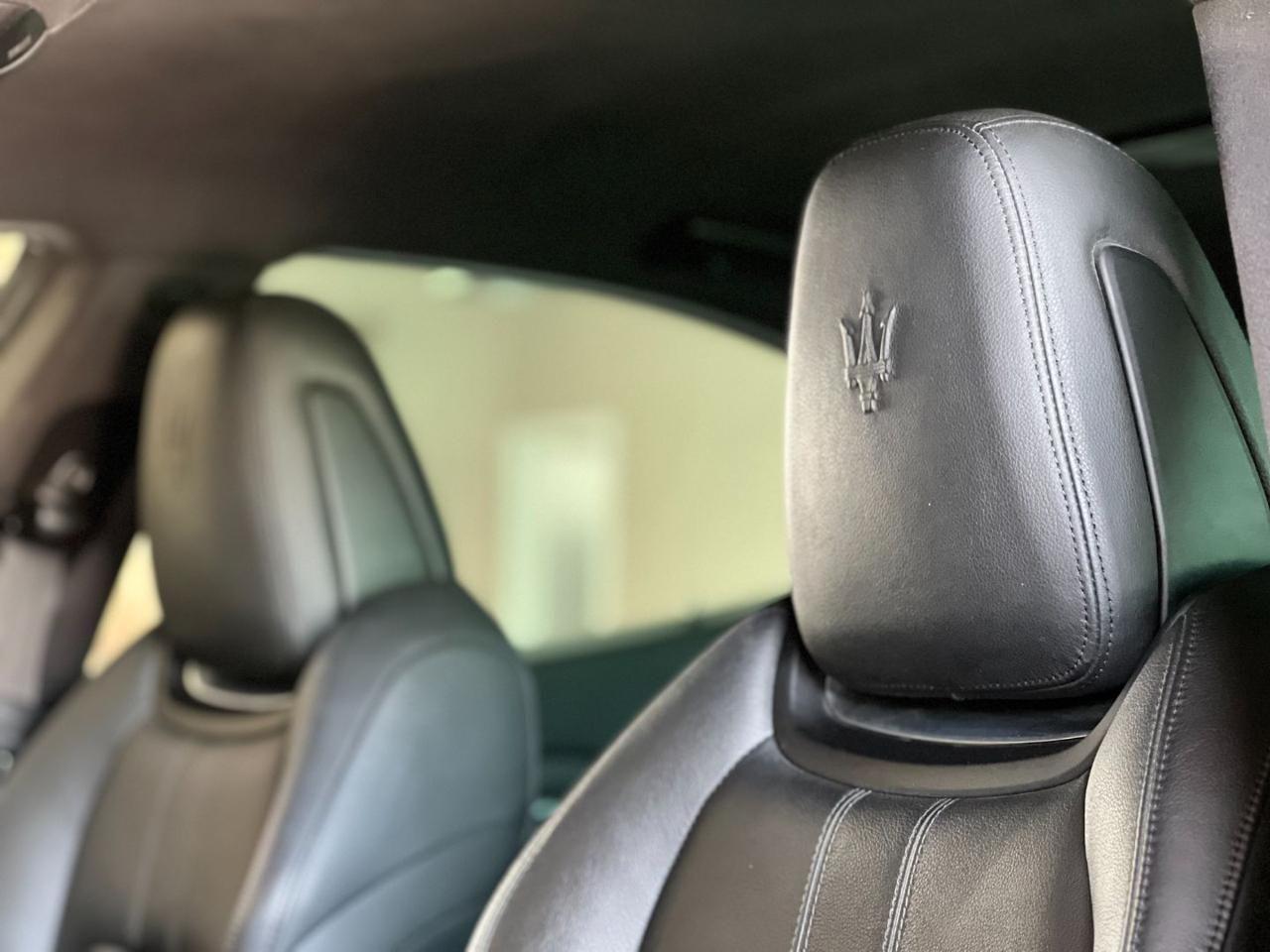 MASERATI Ghibli 3.0V6 275cv Gransport Service Maserati Full