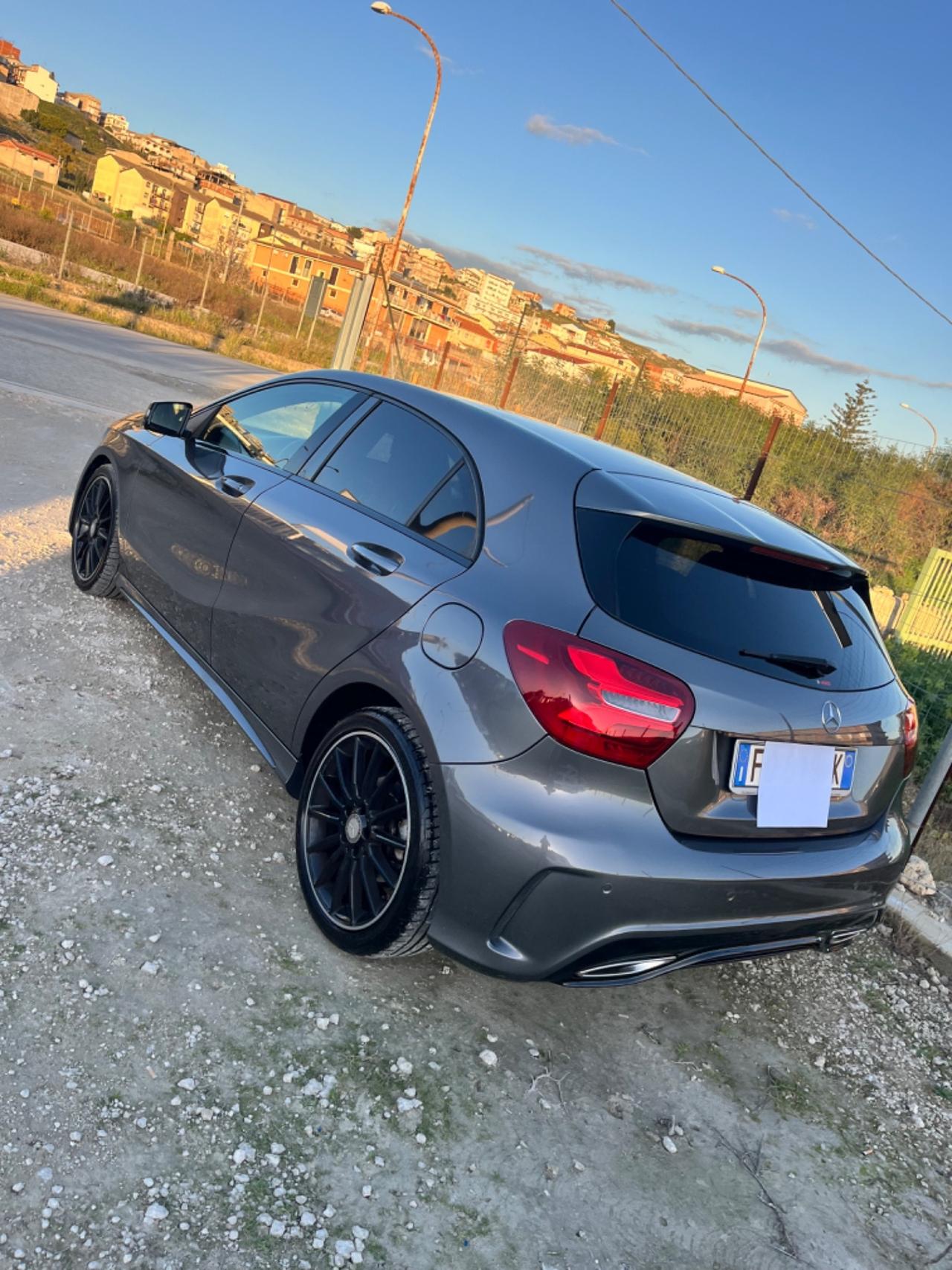 Mercedes-benz A 180 A 180 d Premium AMG 2017