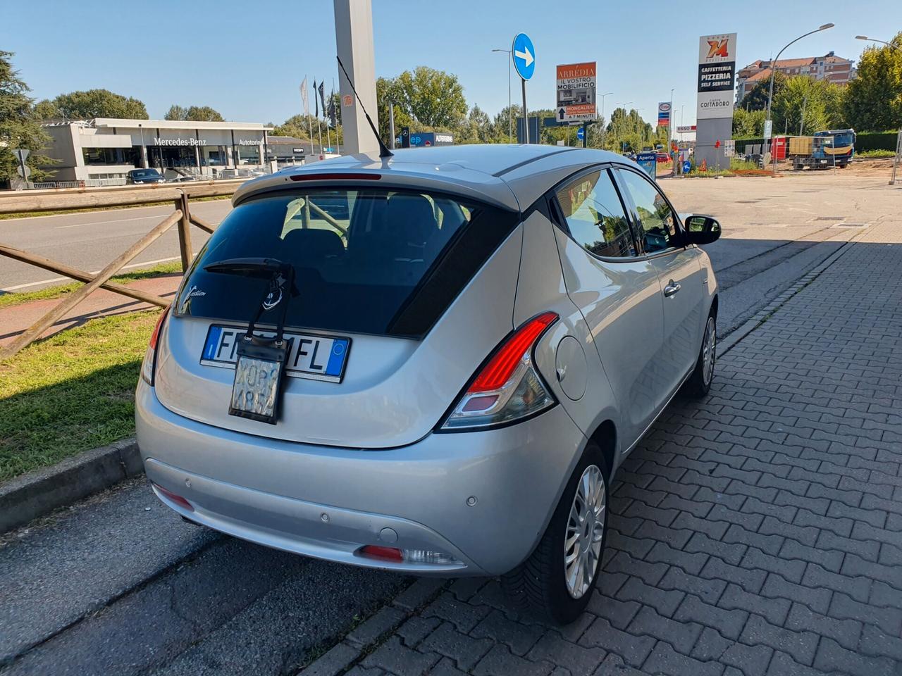 Lancia Ypsilon 1.2 69 CV 5 porte Mya