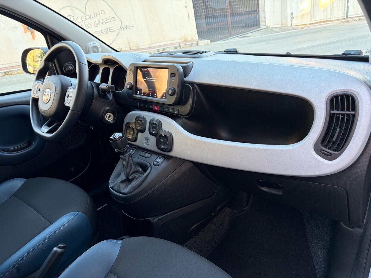 Fiat Panda 1.0 FireFly S&S Hybrid City Cross unico