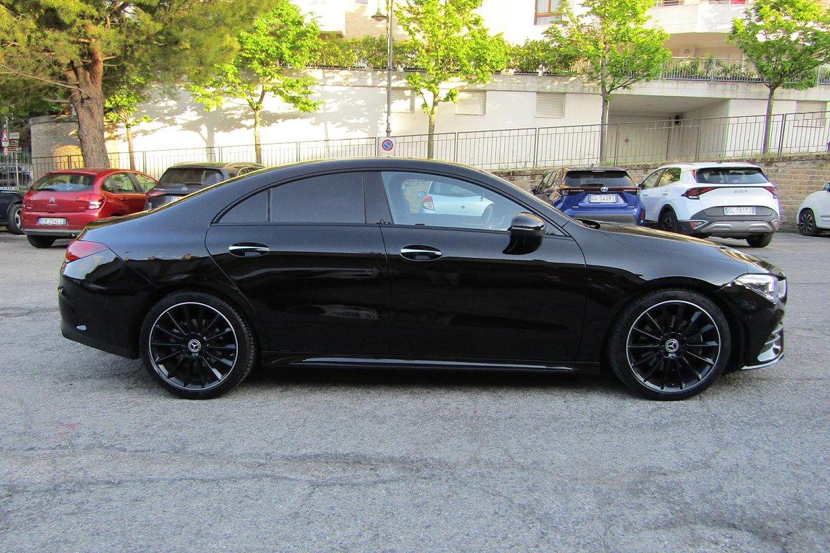 MERCEDES CLA 200 d Automatic Premium