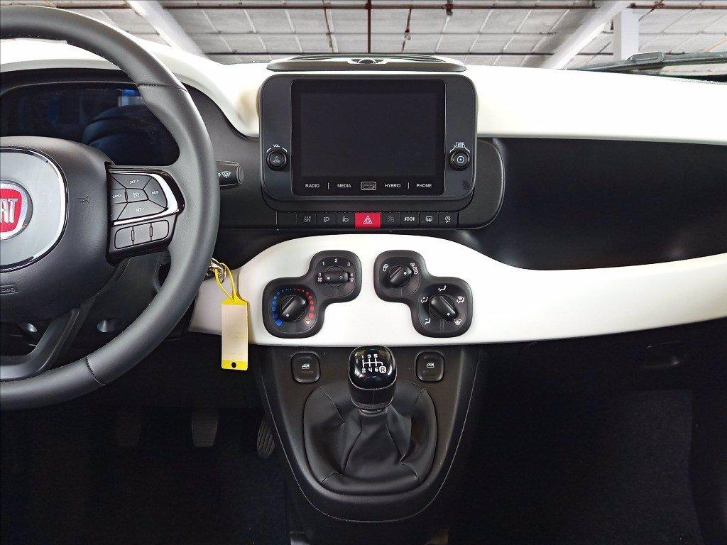 FIAT Pandina Cross 1.0 firefly hybrid s&s 70cv del 2025