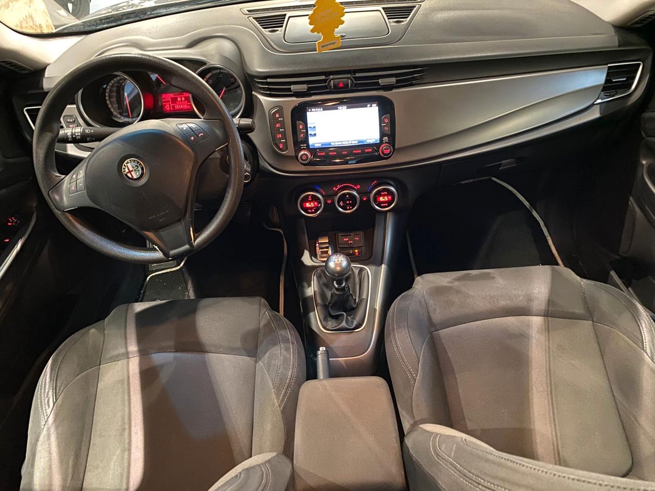 Alfa Romeo Giulietta 1.6 JTDm-2 105 CV Distinctive