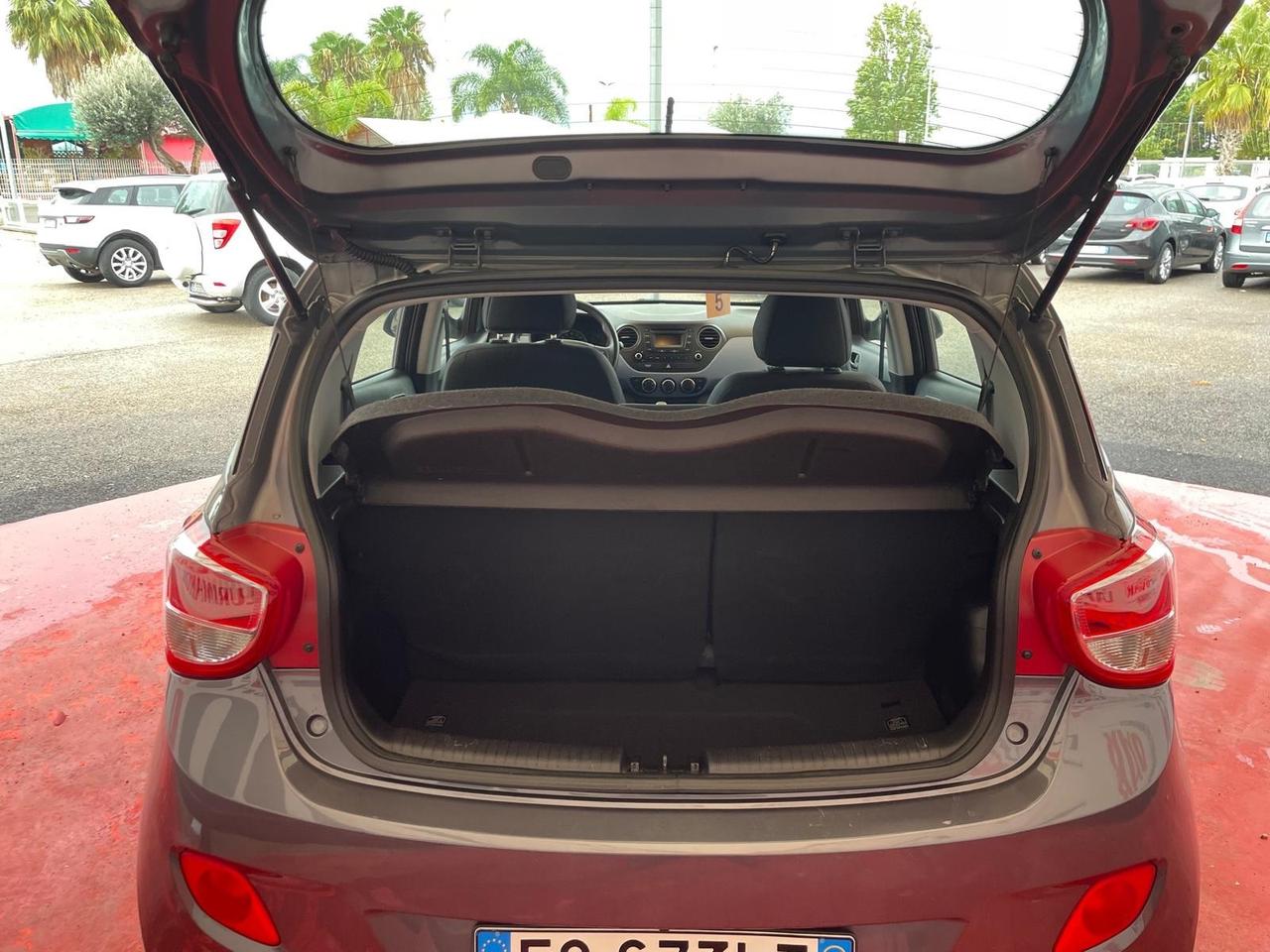 Hyundai i10 1.0 MPI Sound Edition
