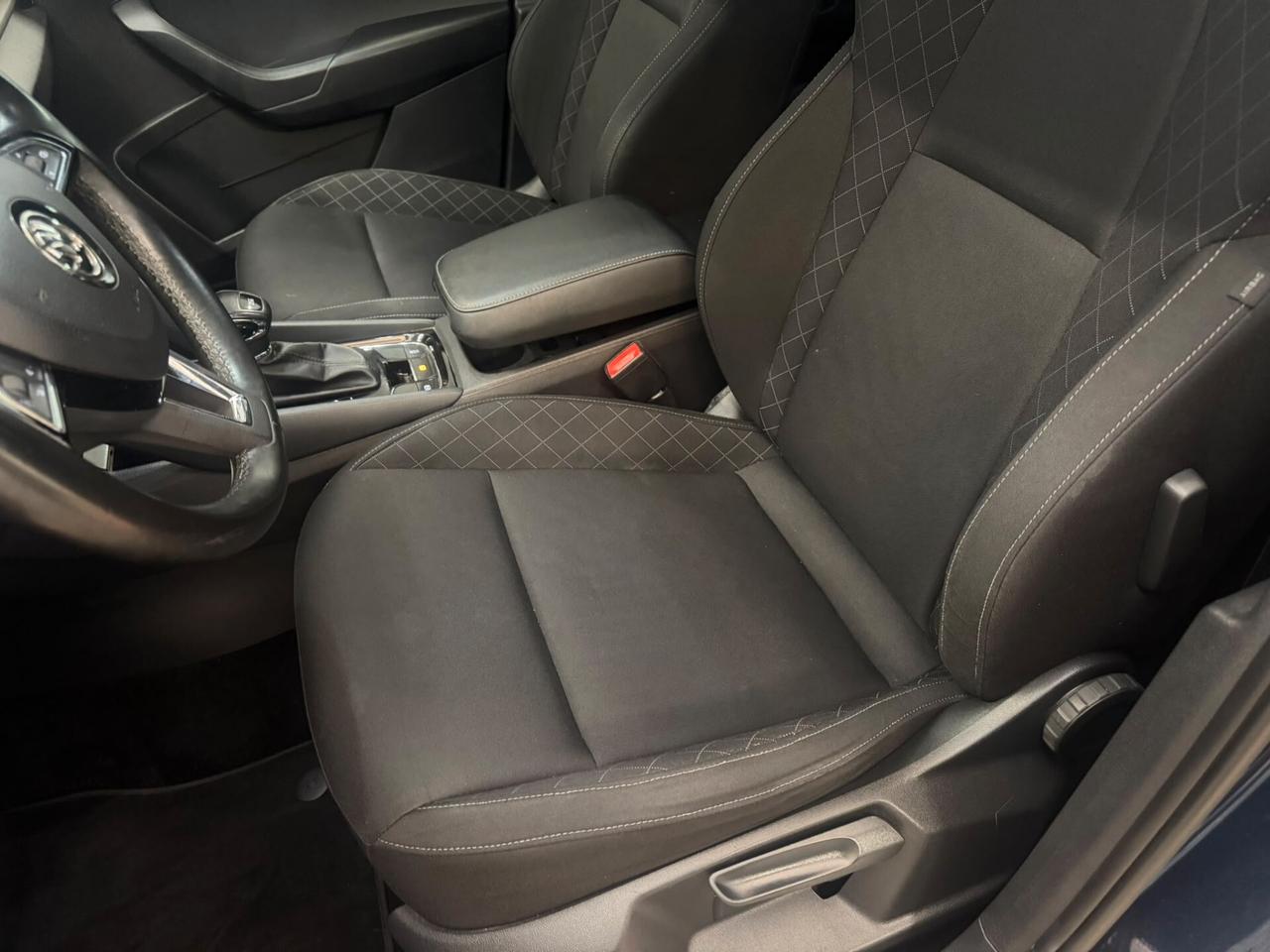 Skoda Karoq 1.5 TSI DSG UNICO PROPRIETARIO!! PREZZO REALE!!