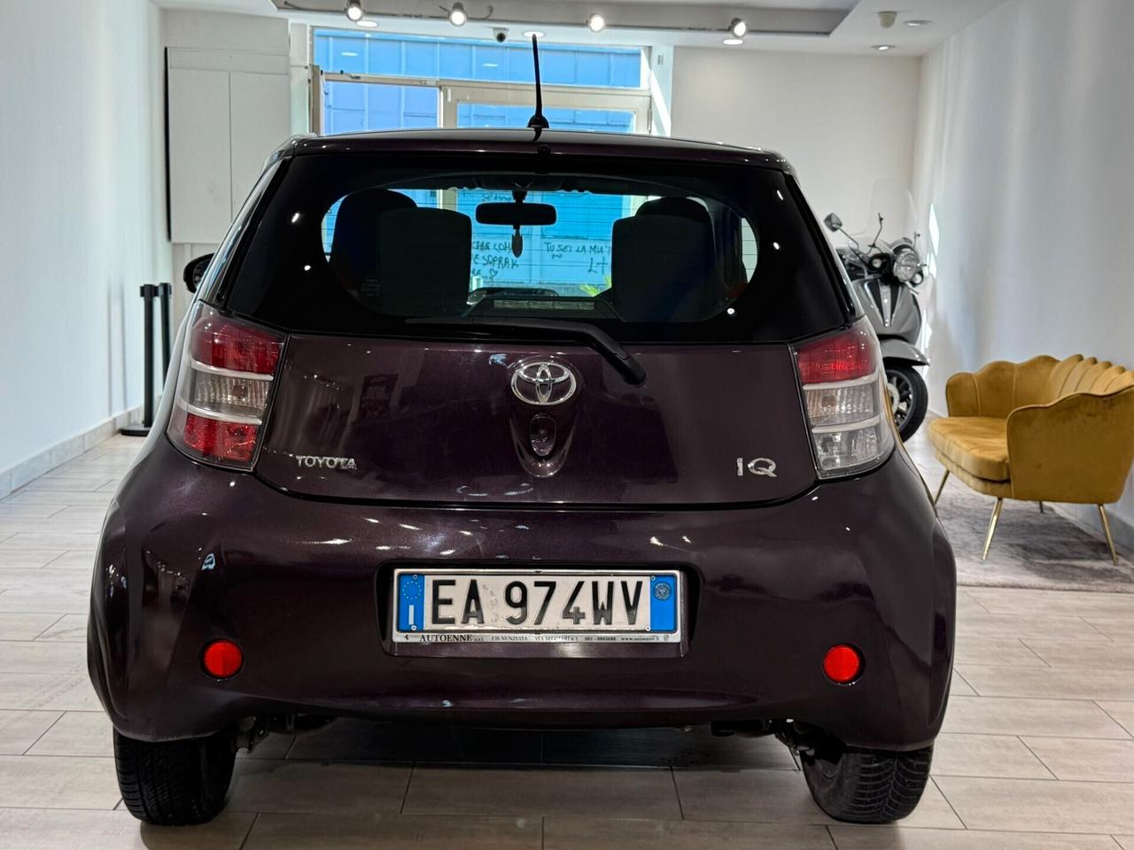 Toyota IQ 1.0 68cv AUTOMATICA Motore Nuovo