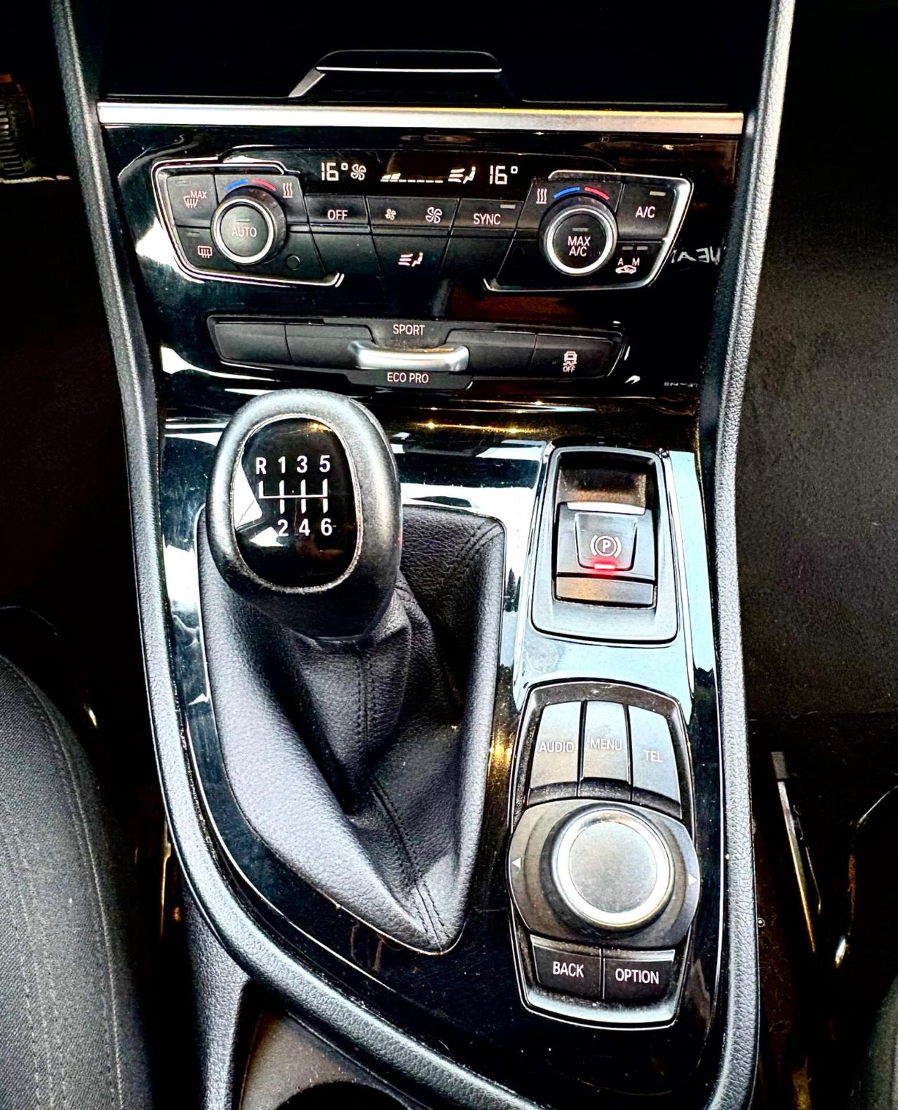 Bmw 218d 150cv Tourer Luxury 1prop Euro 6
