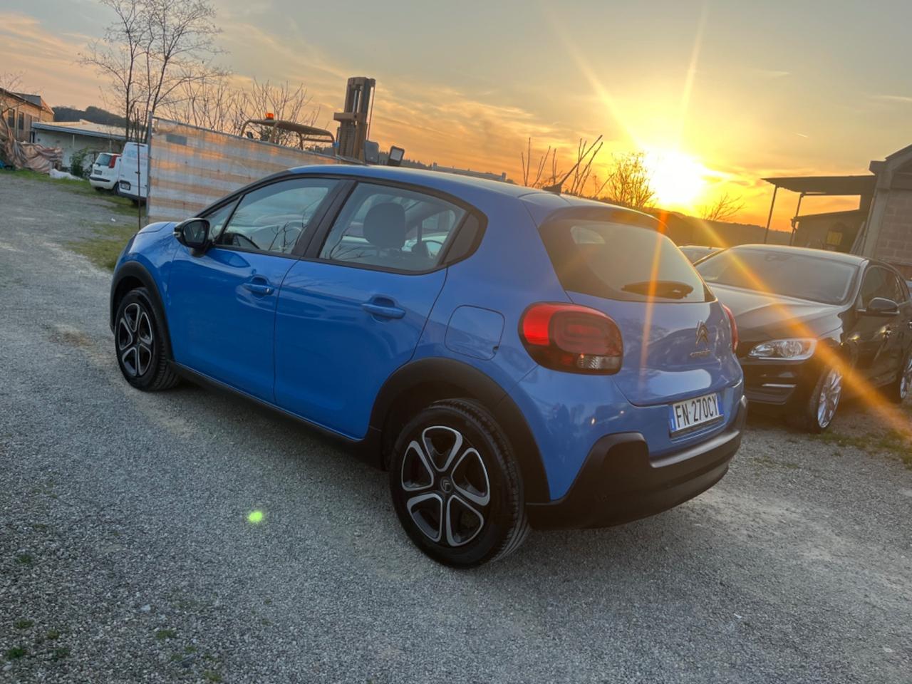 Citroen C3 PureTech 82 Shine 2018 1.2 BENZINA 84.000 KM