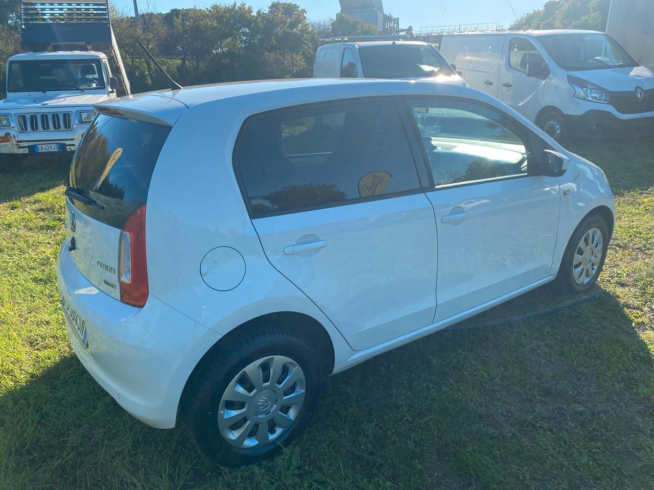 Skoda Citigo 1.0 68 CV 5 porte Design Edition G-Tec ok neo patentati