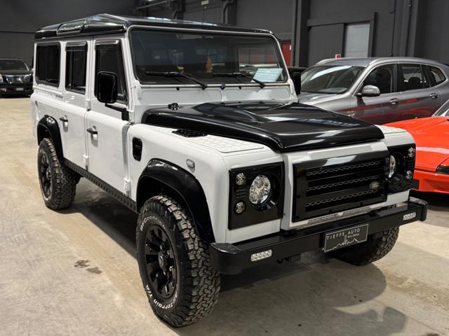 LAND ROVER Defender 110 2.2 TD4 Station Wagon *7 POSTI*