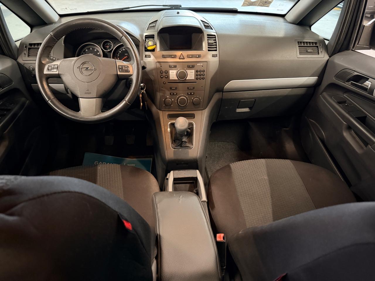 Opel Zafira 1.6 16V ecoM 94CV Cosmo 7 POSTI