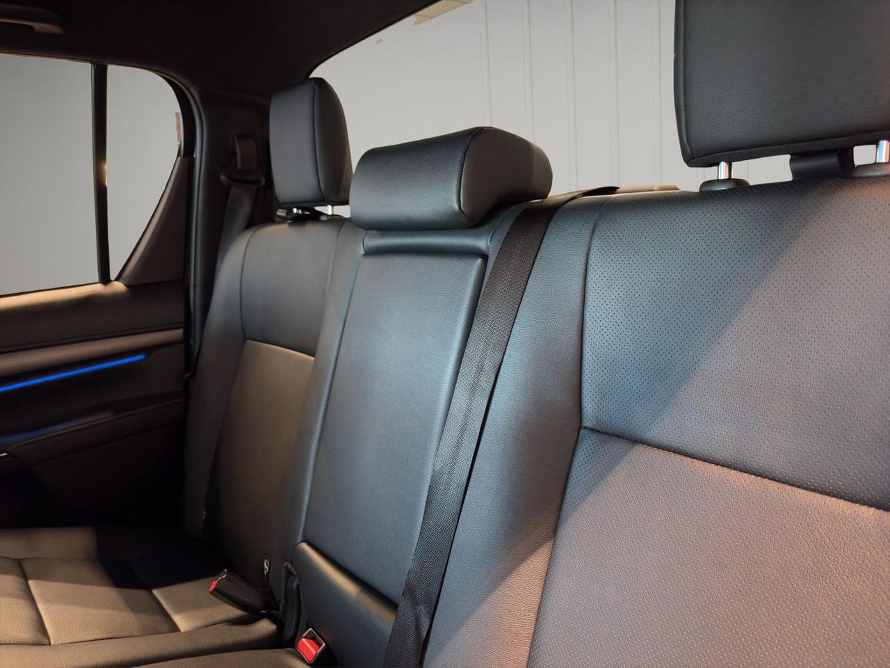 Toyota Hilux 2.8 d-4d 48V double cab Invincible