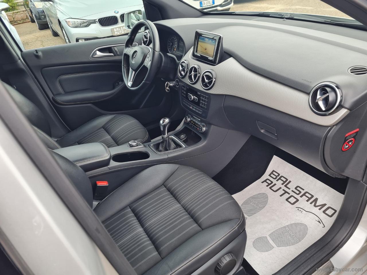 MERCEDES-BENZ B 180 BlueEFFICIENCY Premium