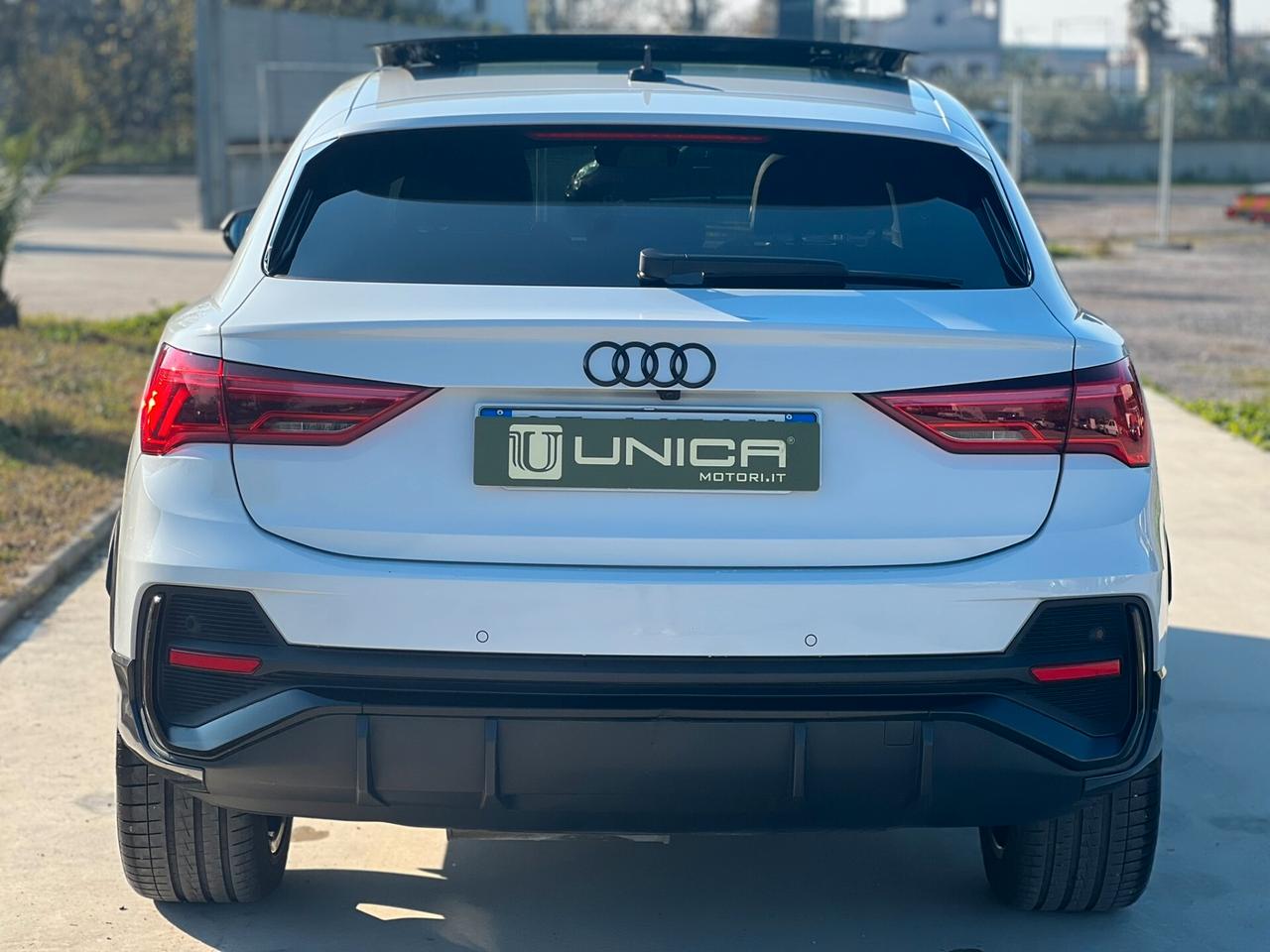 Audi Q3 Sportback 35 2.0 tdi 150cv S line S-tronic