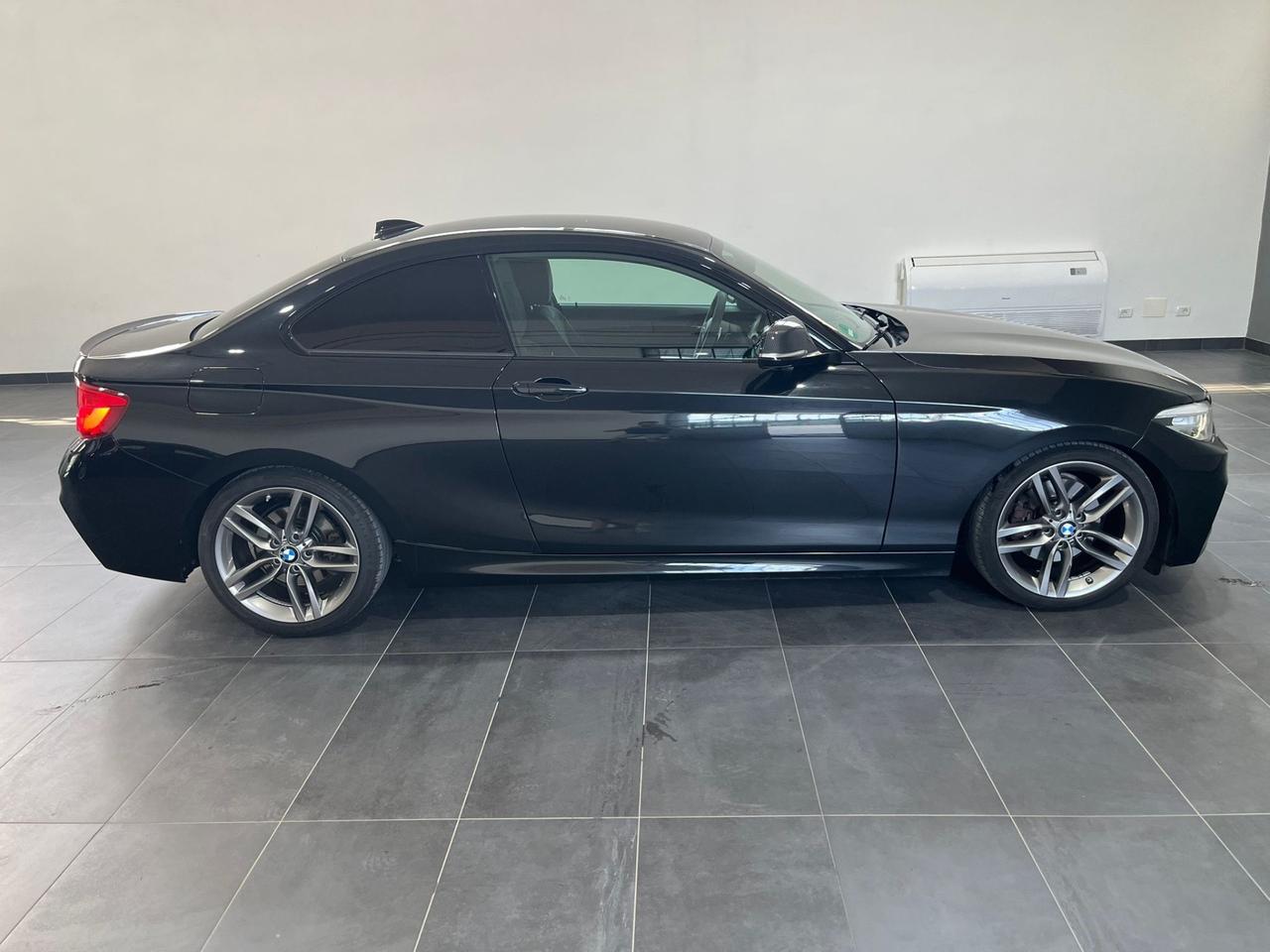 Bmw 220i Coupé Msport - 2017