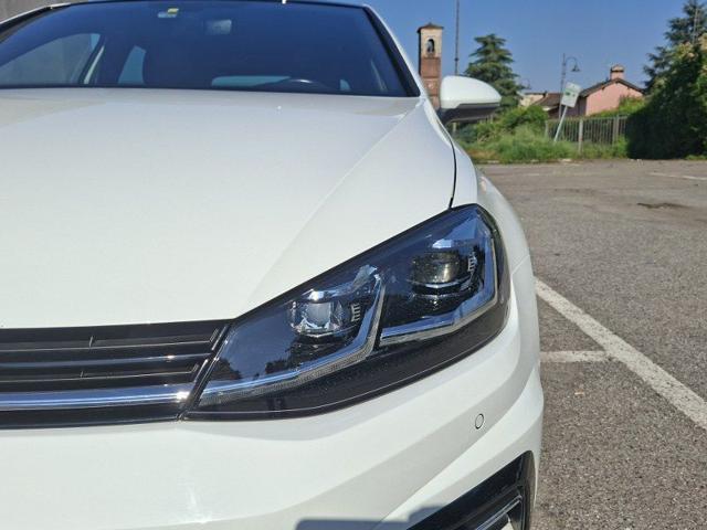 VOLKSWAGEN Golf 1.5 TSI ACT DSG 5p. Sport R-Line