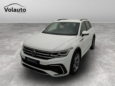 VOLKSWAGEN Tiguan II 2021 - Tiguan 2.0 tdi R-Line 4motion 150cv dsg