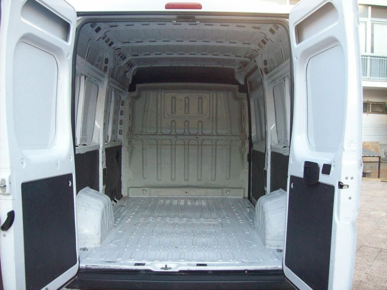 Peugeot Boxer 333 L2H2 2.2 BlueHDi 140CV