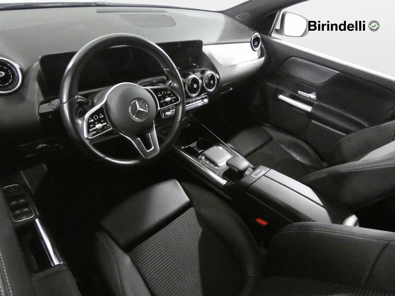Mercedes-Benz GLA (H247) - GLA 200 d Automatic 4Matic Sport Plus