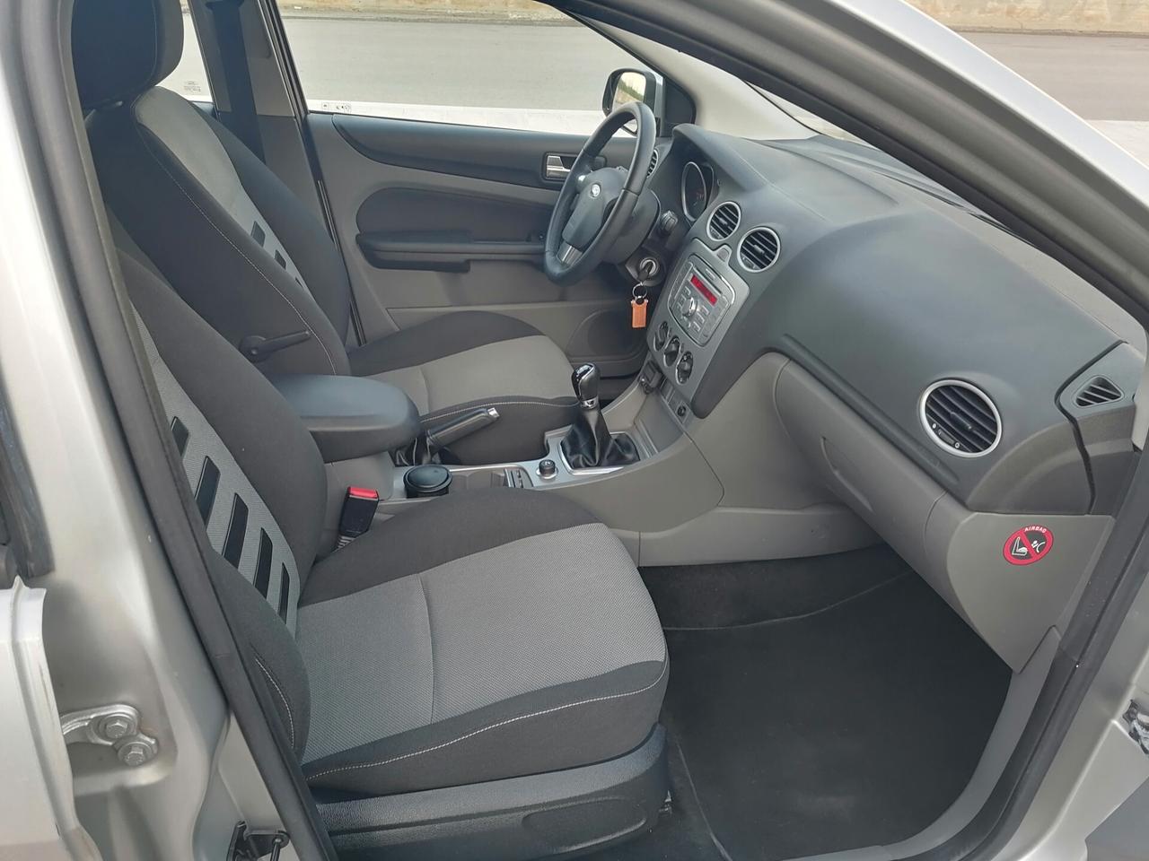 Ford Focus 1.6 TDCi (90CV) 5p. Tit. 2009